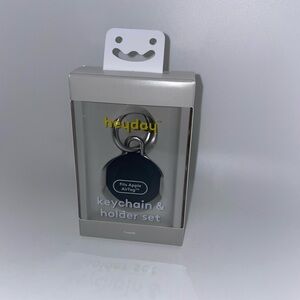 Heyday Black Keychain & Holder Set Fits Apple Air Tags New Sealed Carabiner Clip